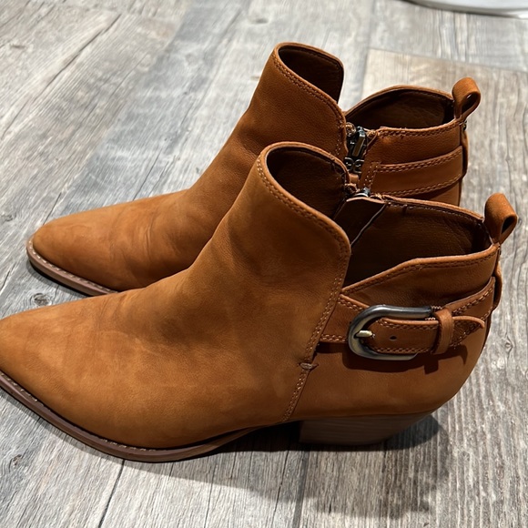 Sam Edelman Booties - Picture 2 of 4